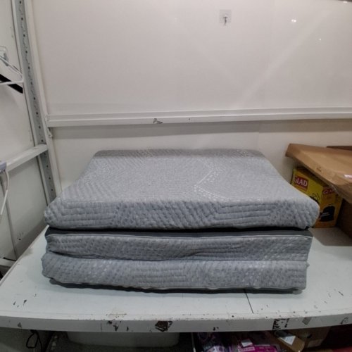 CERTIPUR-US FOLDING MEMORY FOAM MATTRESS - 3FT X 6FT - GREY image 2