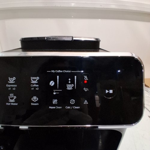 PHILIPS SERIES 2200 FULLY AUTOMATIC ESPRESSO/COFFEE MACHINE WITH BUILT-IN MILK FROTHER & GRINDER - BLACK (MODEL: EP2220/14) image 2