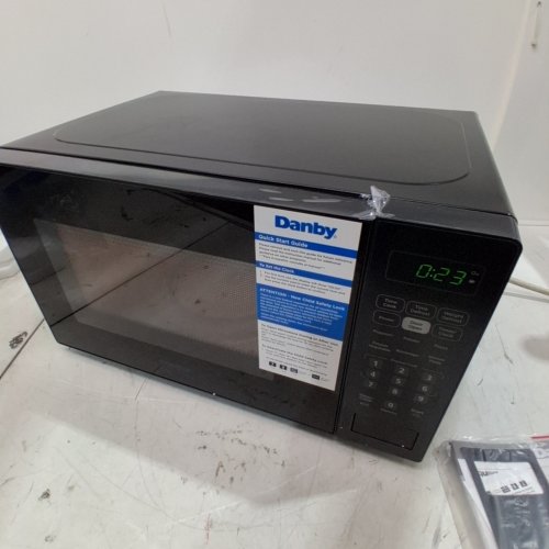 DANBY COUNTERTOP MICROWAVE - 700W - 0.7CU.FT - BLACK (MODEL: DBMW0721BBB) image 3