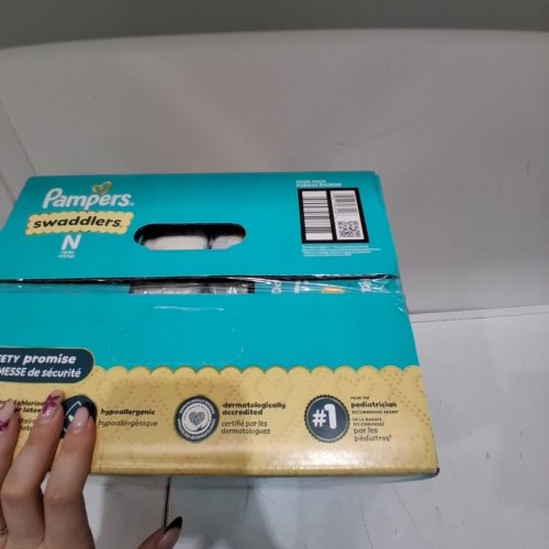 136PK PAMPERS SWADDLERS DISPOSABLE BABY DIAPERS - NEWBORN SIZE image 3