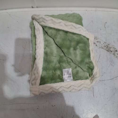 FLEECE DOUBLE-SIDED BABY BLANKET - 30" X 41" - GREEN/WHITE image 2