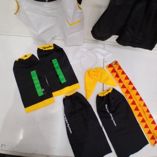 WOMENS YELLOW VOCALOID COSPLAY HALLOWEEN COSTUME - SMALL - YELLOW/BLACK/WHITE image 3