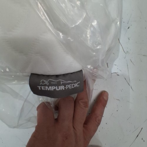 TEMPUR-PEDIC TEMPUR-SYMPHONY MEMORY FOAM BED PILLOW - STANDARD - WHITE image 3