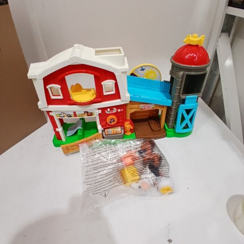 FISHER-PRICE LITTLE PEOPLE TODDLER TOY CARING FUN ANIMAL FARM PLAYSET - AGES 1+ - MULTICOLOR (MODEL: JNB87-9564) image 2