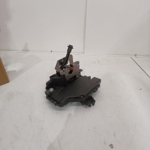 FRONT LEFT DOOR LATCH LOCK ACTUATOR ASSEMBLY FOR SELECT AUDI MODELS - BLACK (MODEL: 4B2837015G) image 3