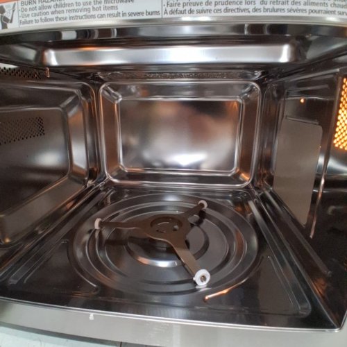BLACK+DECKER 5-IN-1 MICROWAVE OVEN WITH AIR FRY- BLACK (MODEL: ES9P032NA-CA) image 6