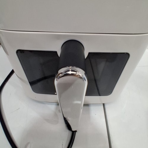 MULTIFUNCTRIONAL AIR FRYER - 11.8" X 11.8" X 14.76" - WHITE (MODEL: AF01) image 8