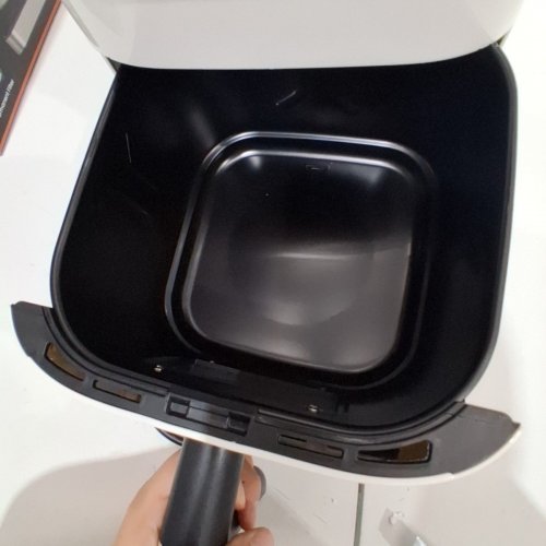 MULTIFUNCTRIONAL AIR FRYER - 11.8" X 11.8" X 14.76" - WHITE (MODEL: AF01) image 9