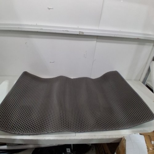 DOUBLE LAYER KITTY LITTER TRAPPING MAT - 47" X 27" - GREY image 2
