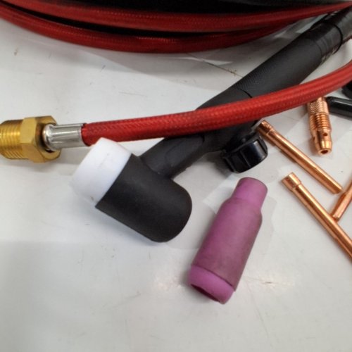ARCCAPTAIN TIG WELDING GUN, ARGON TIG TORCH WITH 13FT RED AIR HOSE AND 10-25MM CONNECTOR - 150AMP - RED/BLACK (MODEL: WP-17V) image 4