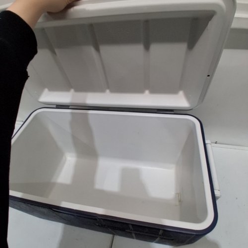 COLEMAN HINGED LID PERFORMANCE COOLER - 48QT - BLUE/WHITE image 3