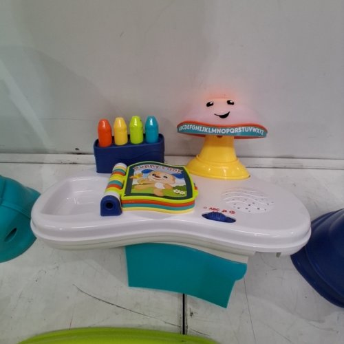 FISHER-PRICE TODDLER TOY LAUGH & LEARN SONG & STORY LEARNING CHAIR - GREEN/BLUE (MODEL: HYN54) image 2