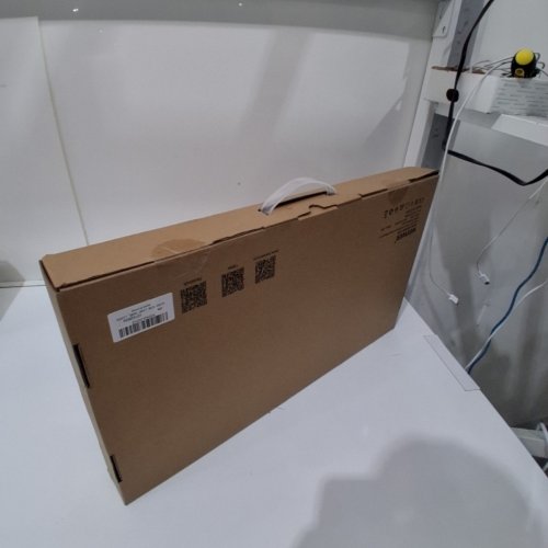 NEEWER STREAMING KEY SIDE LIGHT PANEL LIGHT - REMOTE CONTROL - 2900K-7000K COLOR TEMPERATURE - 25W - 12.9" - BLACK - (MODEL:GL25B) image 3