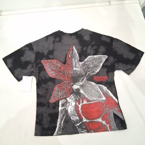 KID'S STRANGER THINGS DOUBLE-SIDED DEMOGORGON GRAPHIC T-SHIRT - SMALL (6) - BLACK/GREY image 3