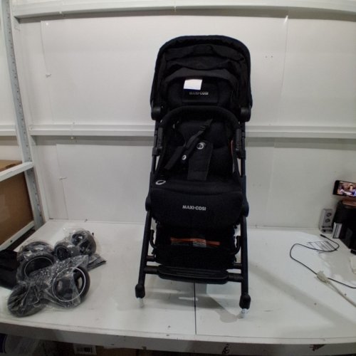 MAXI-COSI LARA ULTRA COMPACT FOLDABLE STROLLER - ESSENTIAL BLACK (MODEL: 01323CFNA) image 5