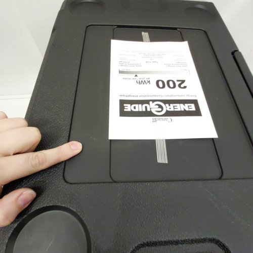 EUHOMY DUAL ZONE PORTABLE CAR FRIDGE FREEZER WITH INDEPENDENT TEMPERATURE CONTROL AND LED DIGITAL DISPLAY - 30L - 12/24V DC - BLACK/GREY (MODEL: CF003-35BL-CAEH) image 6