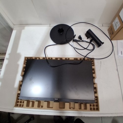 PHILIPS V-LINE 22" 1080P HD COMPUTER MONITOR - 75HZ - BLACK (MODEL: 221V8) image 3