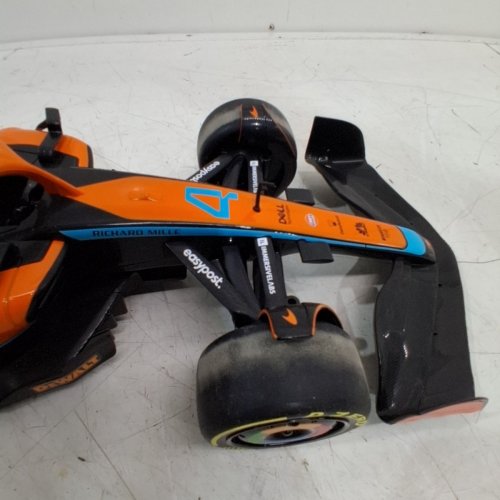 RASTAR MCLAREN F1 MCL36 REMOTE CONTROL RC CAR - 1/12 SCALE - BLACK/ORANGE/BLUE image 5