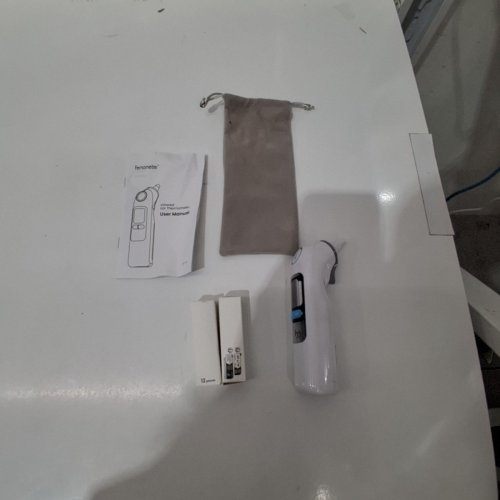 FEMOMETER INFRARED EAR THERMOMETER WITH DISPOSABLE PROBE COVERS AND CARRYING CASE - WHITE (MODEL: DET-1015) image 3