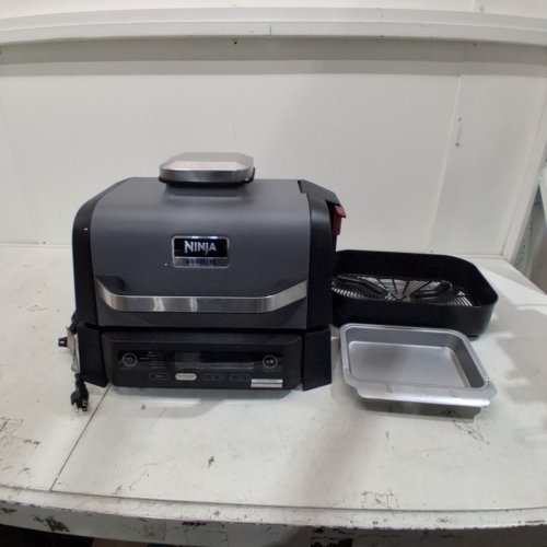 NINJA 7-IN-1 WOODFIRE GRILL AND SMOKER WITH PELLETS AND GRILLER COVER -141 SQ.IN - BLACK (MODEL:OG701LWC) image 3