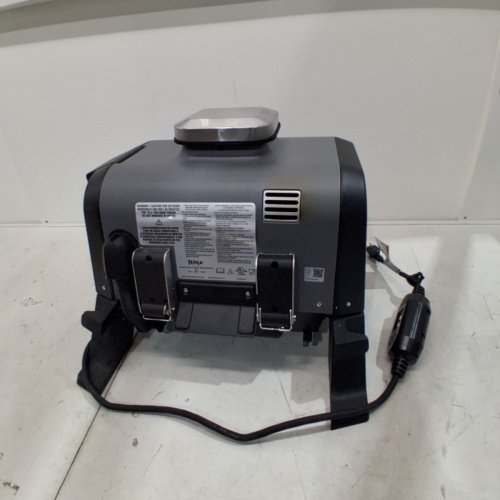 NINJA 7-IN-1 WOODFIRE GRILL AND SMOKER WITH PELLETS AND GRILLER COVER -141 SQ.IN - BLACK (MODEL:OG701LWC) image 9