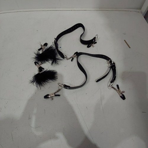 4PC BDSM FEATHERED NIPPLE CLAMPS & LIABIA CLAMPS - BLACK image 2