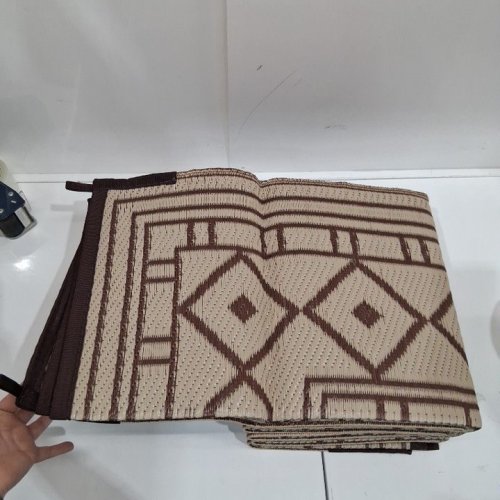 DEORAB REVERSIBLE OUTDOOR AREA RUG - 9FT X 12FT - BROWN / BEIGE image 4