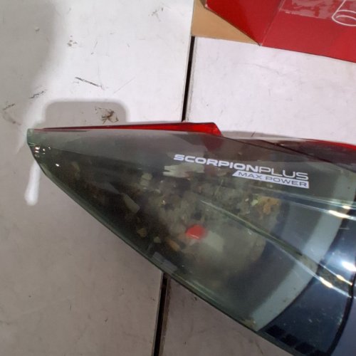 DIRT DEVIL SCORPION PLUS HANDHELD VACUUM - RED (MODEL: SD30025VB) image 4