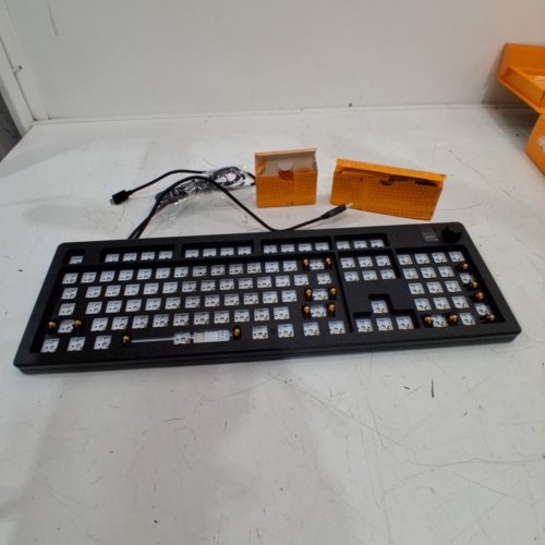 GLORIOUS GMMK 3 PRO BAREBONES WIRED MECHANICAL KEYBOARD *BASE ONLY*- 100% KEYBOARD SIZE - BLACK (GMMK3PRO) image 3