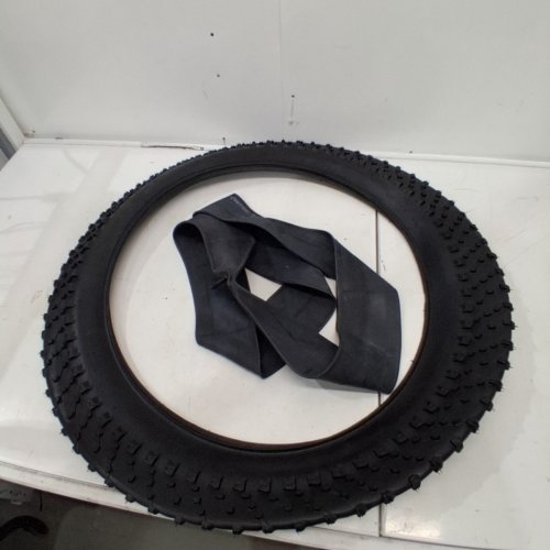 KENDA JUGGERNAUT BIKE TIRE FOR FAT, MOUNTAIN & ELECTRIC BIKES - 26" X 4.5", K-SHIELD PUNCTURE SAFETY, VALVE TUBE, 30TPI - BLACK image 2