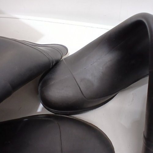 PIONEER HEAVY-DUTY STEEL TOE PVC WORK BOOT - 11 - BLACK image 3