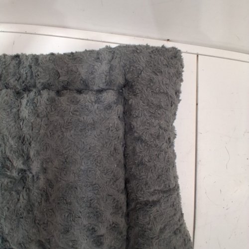 EXSNUGGY PLUSH PET BED - 30" X 19" - GRAY image 3
