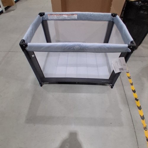 DREAM ON ME ZAZZY PORTABLE PLAY YARD WITH BASSINET - 25.5"X 27.5"X 40" - GREY (MODEL: 438XB-GY) image 3