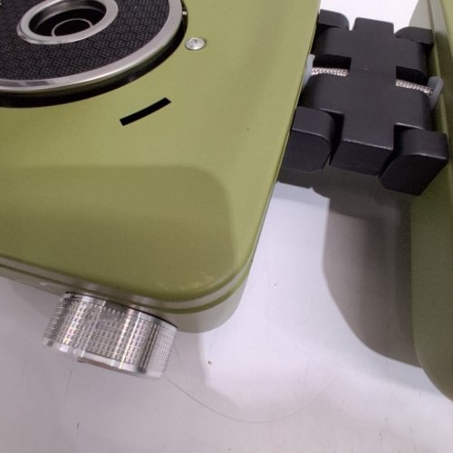 MOKO 2 BURNER PROPANE FOLDING CAMPING STOVE - 36,000 BTU - GREEN image 4