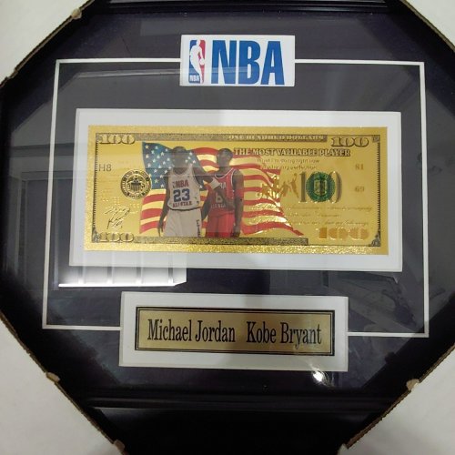 NBA FRAMED MICHAEL JORDAN KOBE BRYANT FOIL GOLD USA $100 BILL - 12" X 10" - BLACK / GOLD image 4