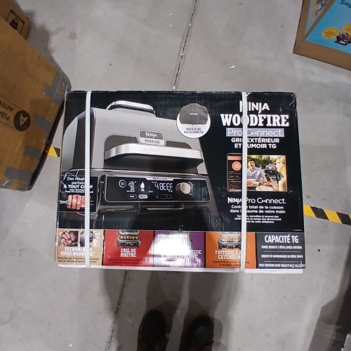 NINJA WOODFIRE PROCONNECT XL 7-IN-1 OUTDOOR GRILL & SMOKER WITH WIFI/APP CONNECTION - BLACK (MODEL: OG901LWC) image 2