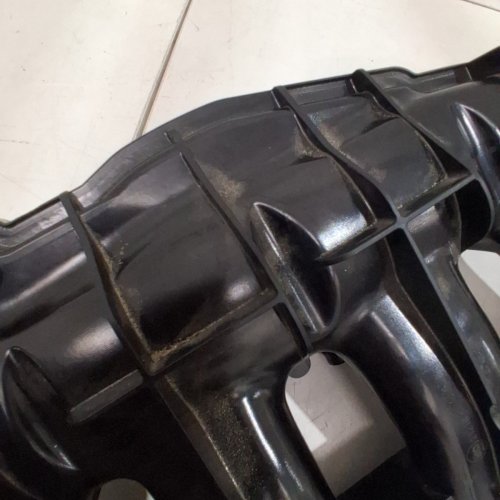 URO ENGINE INTAKE MANIFOLD COMPATIBLE WITH SELECTED MODELS - BLACK image 9