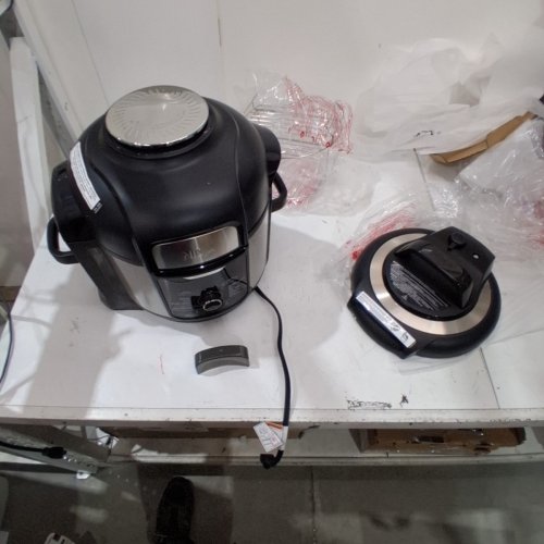 NINJA FOODI 8 QUART 9-IN-1 DELUXE XL PRESSURE COOKER & AIR FRYER - STAINLESS STEEL/SILVER - (FD401C) image 5