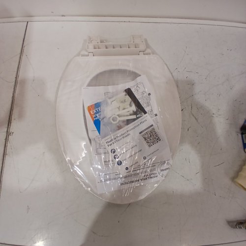GARVEE ELONGATED SOFT CLOSE EASY CLEAN PLASTIC TOILET SEAT - 19" - WHITE - (MODEL: PHO_11GXK800) image 3