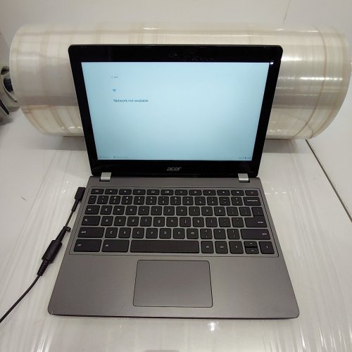 ACER CHROMEBOOK 11, 11.6" WITH INTEL CELERON 3205U, 4GB RAM, 16GB SSD (MODEL: C740-C4PE) image 2