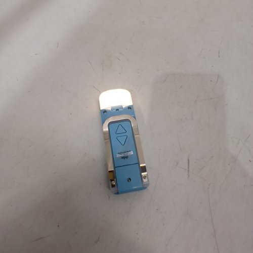 OPAUL USB RECHARGEABLE BOOK LIGHT WITH 3 COLORS & 5 BRIGHTNESS SETTINGS - BLUE image 2