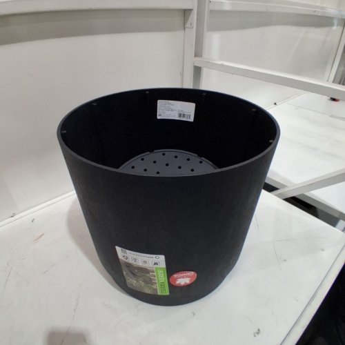 TIERRA VERDE ALTO RECYCLED RUBBER SELF WATERING PLANTER - 15" X 15" - BLACK (MODEL: MT5100768) image 3