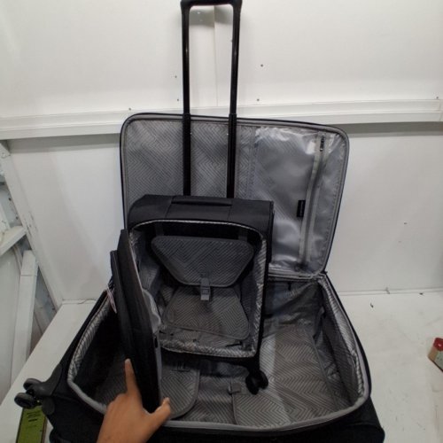 2PC SWISS GEAR THE OPULENCE SOFTSHELL LUGGAGE SPINNER SET - 21"/31" - BLACK (MODEL: 1945032) image 3