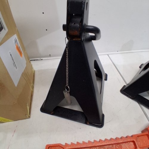 2PK JACK STANDS - 6 TONS - 14"-23" - BLACK/RED (MODEL: HM6141C) image 3