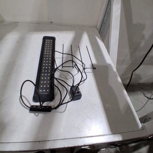 FLUVAL AQUARIUM PLANT 4.0 FULL SPECTRUM LED LIGHT 32W - 15" TO 24" - 7500K (MODEL: 16865) image 3