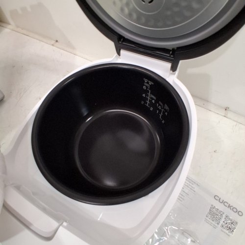 CUCKOO MICOM RICE COOKER AND WARMER WITH NONSTICK INNER POT AND 11 MENU MODES - 6 CUP CAP - WHITE (MODEL: CR-0641F) image 3