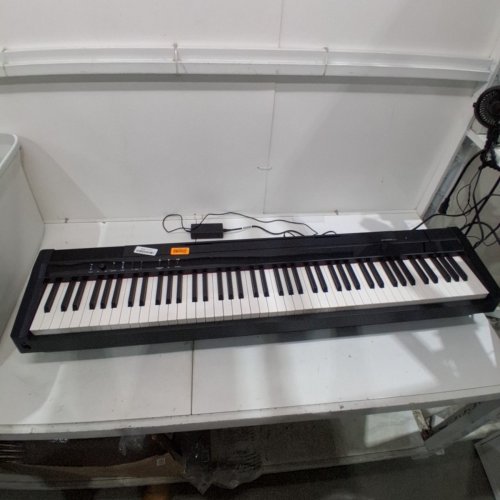 STRICH 88 KEY FULL SIZE DIGITAL PIANO WITH WEIGHTED KEYS, SUSTAIN PEDAL, AND BLUETOOTH CONNECTIVITY - 52" X 12" - BLACK - (MODEL: SDP-P7) image 3