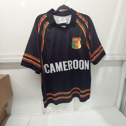TOUTLEQUARTIER CAMEROON JERSEY WITH ARTIST SIGNED BOX - 2XL - BLACK image 2