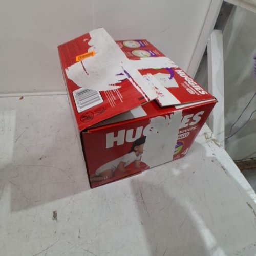 64PK HUGGIES LITTLE MOVERS HUGGFIT BABY DIAPERS WITH 360° WAISTBAND - SIZE 4 (22 - 37LB) (MODEL: 5661600) image 2