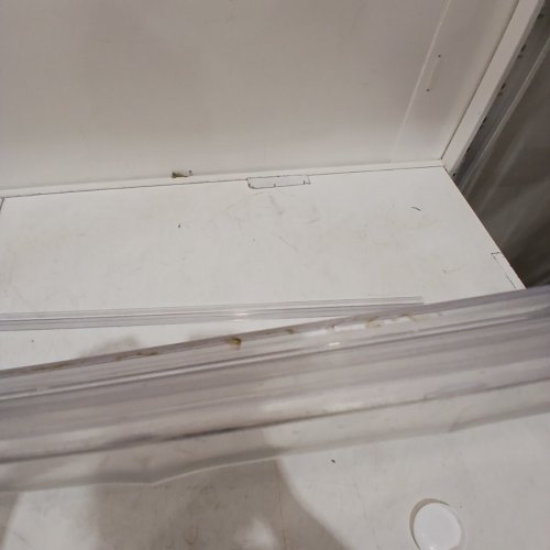 2PK BATHROOM SHOWER GLASS DOOR BOTTOM SEAL STRIP - 32" - CLEAR image 3